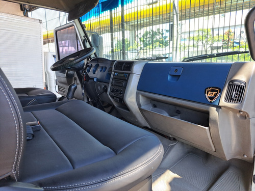 Vw 8 150 Unico Dono C/bau Baixo Km