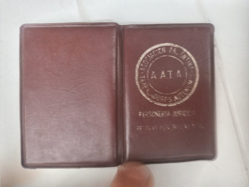 Carnet Vacio Asociacion Argentina Trabajadores Autonomos (Usado)