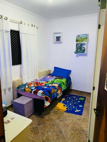 Imagem 7 de 15 de Sobrado Para Venda Por R$450.000,00 Com 525m², 2 Dormitórios, 1 Suite E 2 Vagas - Jardim Santa Adélia, São Paulo / Sp - Bdi35633