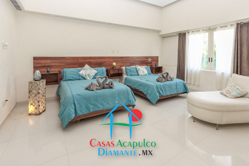 Cad Villas Jazmín 3. Terraza Con Alberca, Jardín, Palapa