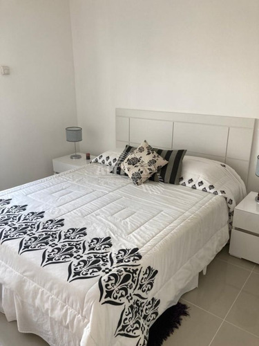 Imagen 9 de 16 de Apartamento En Alquiler ,3 Dormitorios Punta Del Este, Brava
