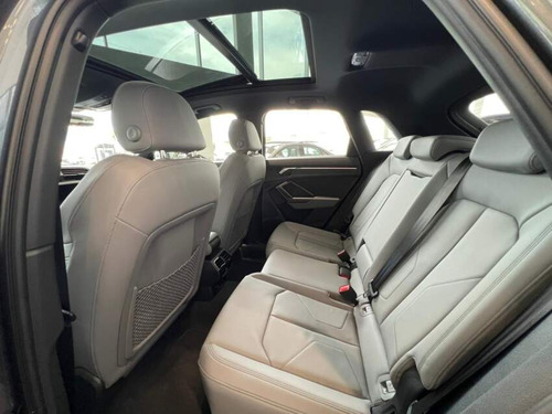 Audi Q3 2.0 40 TFSI GASOLINA PERFORMANCE BLACK PLUS QUATTRO TIPTRONIC