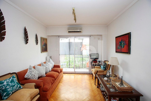 4 Ambientes Al Frente Con Balcon