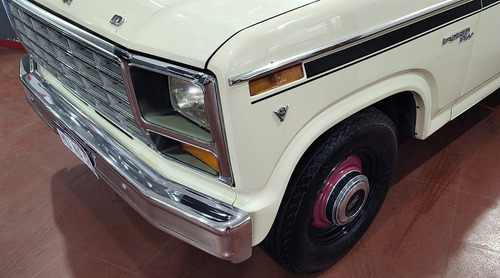Imagen 5 de 15 de Ford F-150 4.2 V8 1981