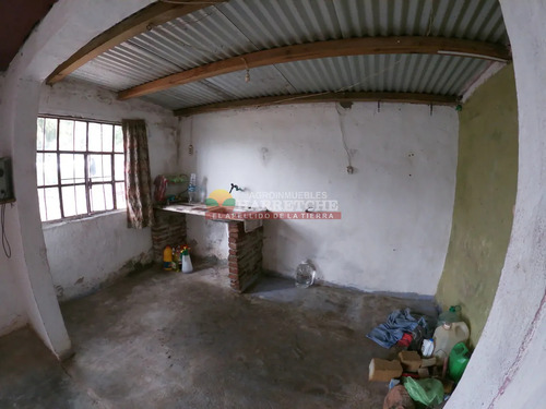 Casa A Reciclar En El Centro De Los Cerrillos!