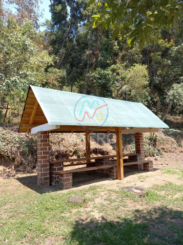 Casa En Venta En Tetela Del Volcán Morelos Con Amplio Terreno Ideal Como Casa De Descanso