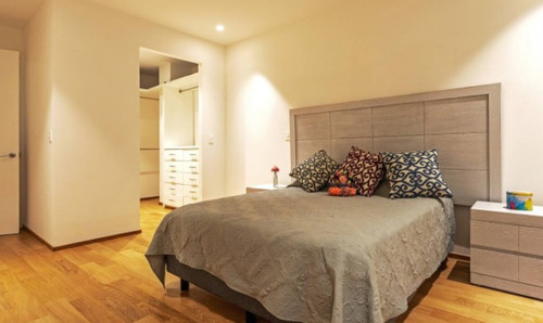 Garden House En Calle Pomona, Col.roma Norte, 2 Rec. 2.5 B