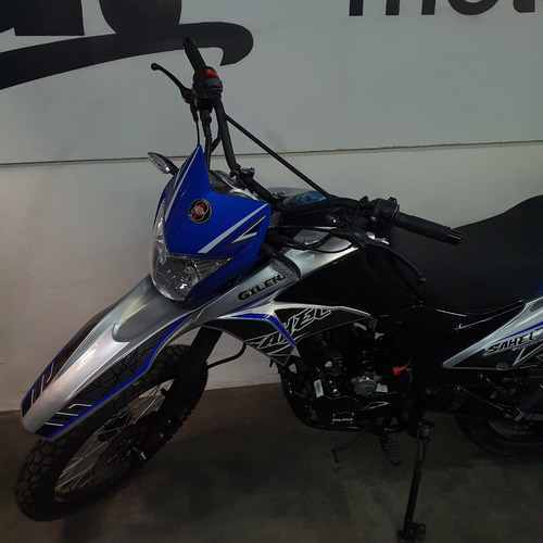 Imagen 4 de 16 de Gilera Sahel 150 Enduro 0km 2023 Rojo Ap Motos Corven Triax
