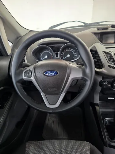 Ford Ecosport Se