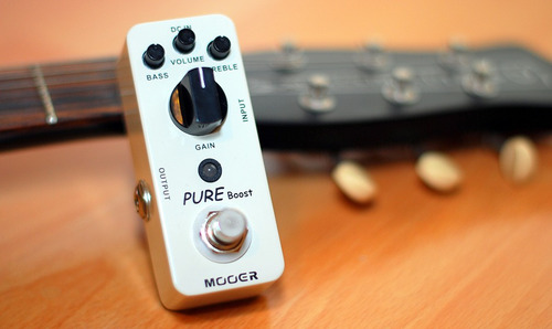 Mini Pedal Analogo Mooer Pure Booster Guitarra Electrica