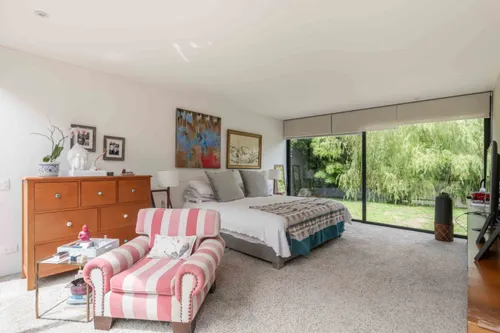 Casa En Venta En Canelon. Cod V5883