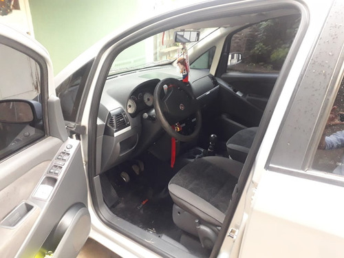 Fiat Idea 1.8 Hlx / Nafta / 2009