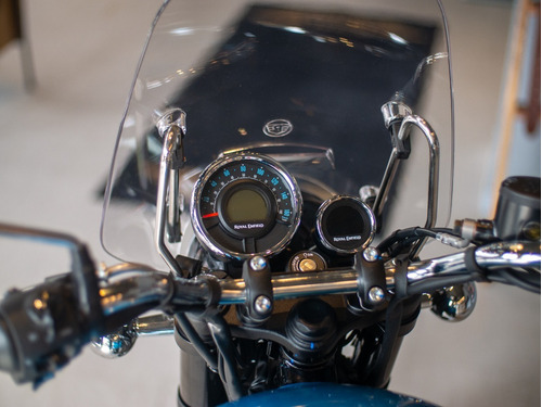 Imagen 9 de 25 de Royal Enfield Meteor 350 Supernova Azul Reserva Hoy