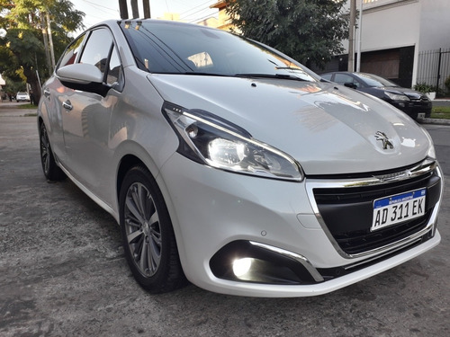 Peugeot 208 1.6 Feline 2019