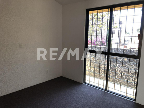 Casa En Venta En Jardines Del Ajusco