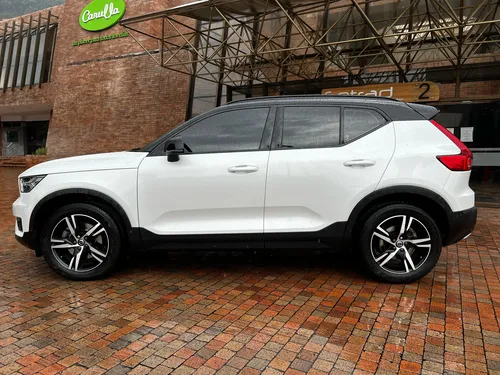 Volvo XC40 T4 R-Desing