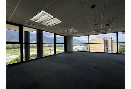 Chuao/cubo Negro/ofc 479m2/en Alquiler