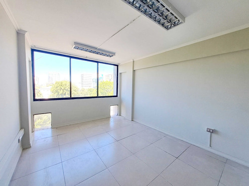 Arriendo Oficina, Barros Arana/anibal Pinto (75505)