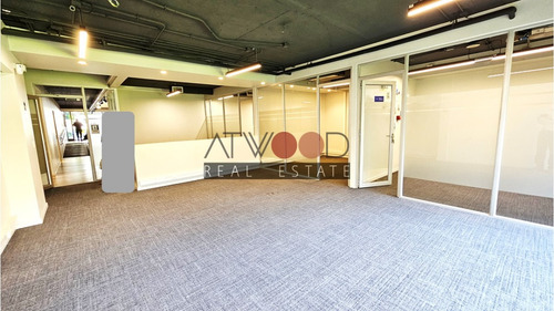 Local / Oficina 289 M2 Con Patio
