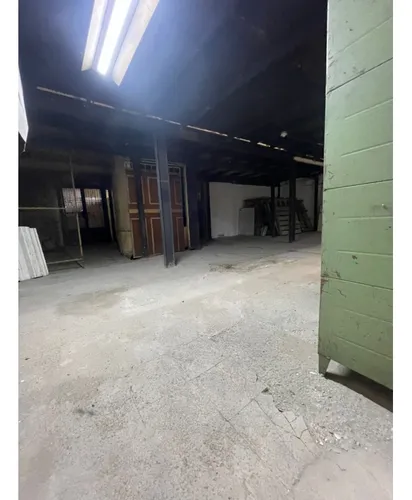 Venta De Galpón En Sarria (m.e)