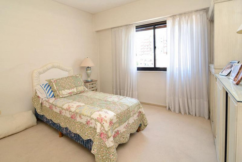 Venta Departamento De 5 Ambientes Excelente C/cochera Y Vig Almagro / Caballito