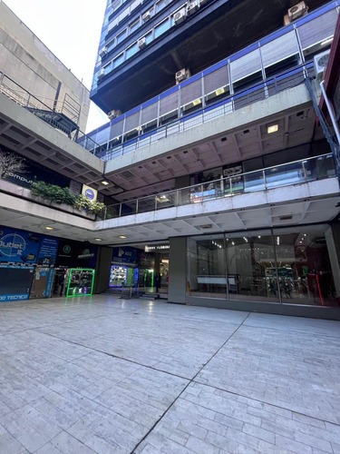 Locales Comercial En Galería Jardín