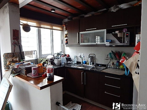 Imagen 9 de 10 de Casa En Padrón Único Con Cochera Y Fondo Sobre Av Millán