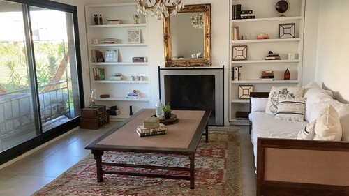 Casa En Venta Nordelta Barrio Tipas Con 4 Dormitorios Uno En Suite C/vestidor Galería Con Parrilla, Pileta Y Pque. Tipas: Lago Tenis Basquet Futbol 2 Sum Club House Piscina Parrilla Voley Juegos Niños