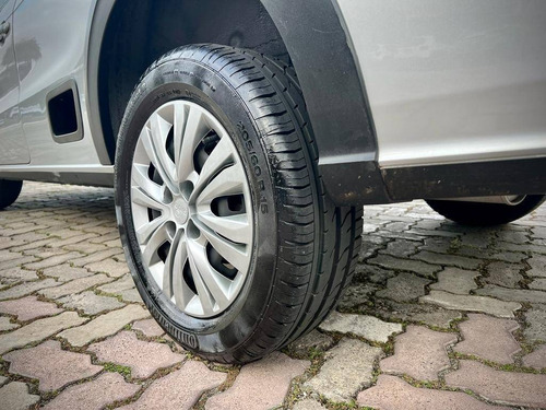 Imagem 7 de 15 de Volkswagen Saveiro 1.6 Msi Trendline Cs 8v Flex 2p Manual