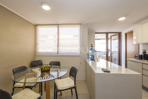 Departamento Como Nuevo En Vitacura