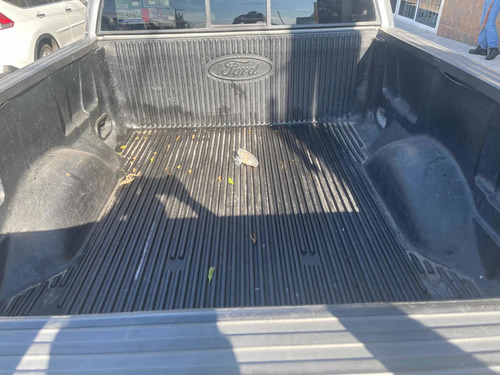 Imagen 10 de 11 de Ford F-150 Xl 4x2
