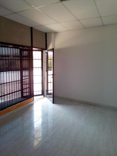 Imagen 6 de 10 de Vendo Local Comercial En Tucacas A Excelente Precio Tucacas