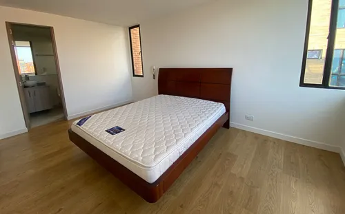 Apartamento En Venta En Chico Navarra. Cod V12440020