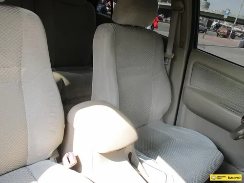 Toyota Fortuner Sr5 4x2 2700cc At Aa
