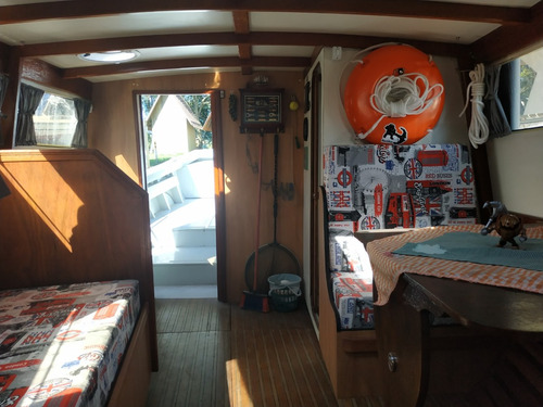 Barco Em Madeira