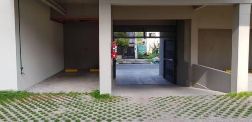 Imagen 19 de 28 de Venta 2 Amb C/ Cochera - 3 Años De Antigüedad - Tigre Centro