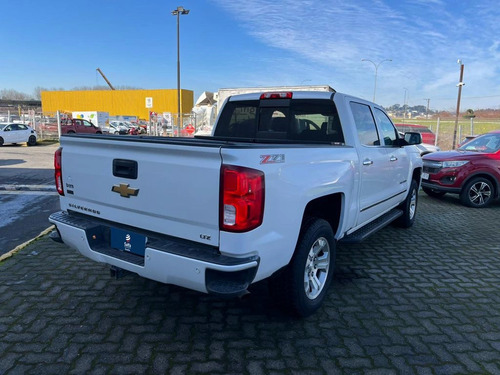 Chevrolet Silverado 5.3 LTZ 4WD CC A AT 4P
