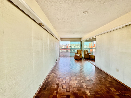 Venta Apartamento Pocitos, 2 Dormitorios + Servicio, 3 Baños, Balcón Y Garage