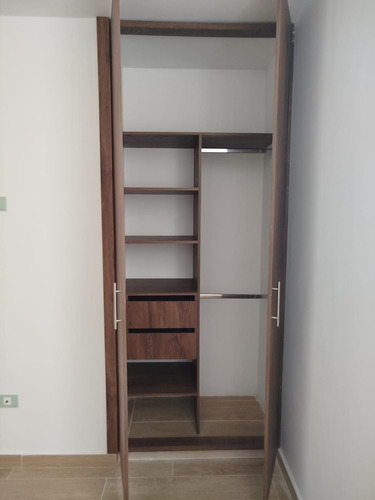 Aparta Estudio Interno En Venta En La Ceja ( A 3 Cuadras Del Parque Principal)