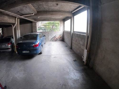 Imagen 5 de 7 de Cochera En Venta En Haedo