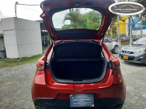Mazda 2 1.5 Touring