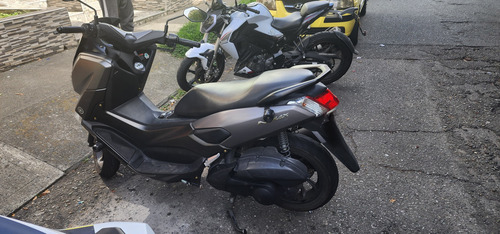 Yamaha N-max 2020: Poco Km, Full Papeles Y Mant. ¡lista!