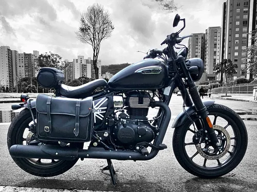 Royal Enfield Meteor Bobber