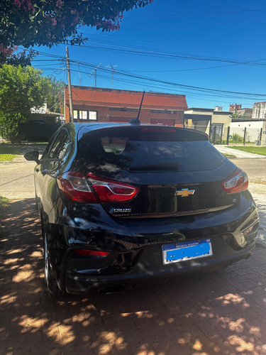 Chevrolet Cruze 1.4T LT MT