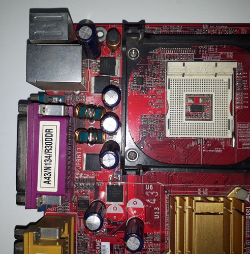 Motherboard Biostar U8668-d Ver 7.a Se Prende Solo