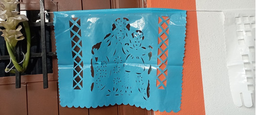 Papel Picado 40 Tiras Virgen De La Candelaria En Plástico