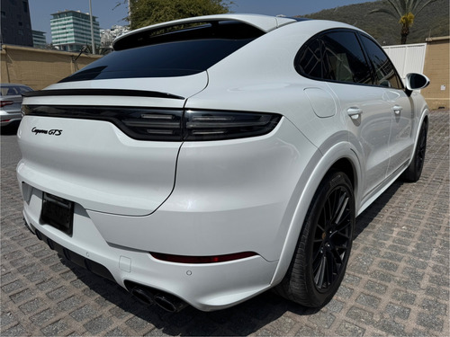 Porshe Cayenne Gts Coupe
