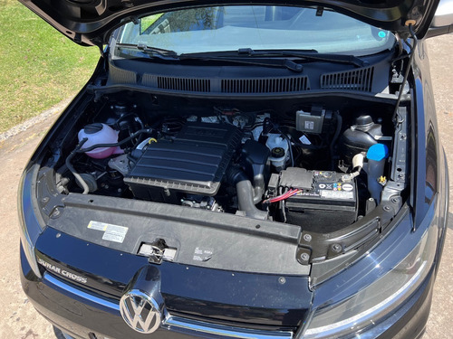 Imagen 22 de 23 de Volkswagen Suran 1.6 Highline Msi 110cv Techo - Cuero - Gps