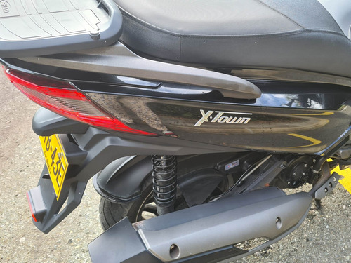 Kymco Xtown 300