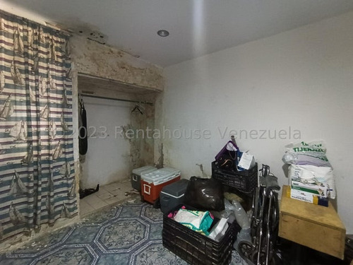 Casa En Venta Para Remodelar Urb Tiuna Maracay 25-14056 Apd